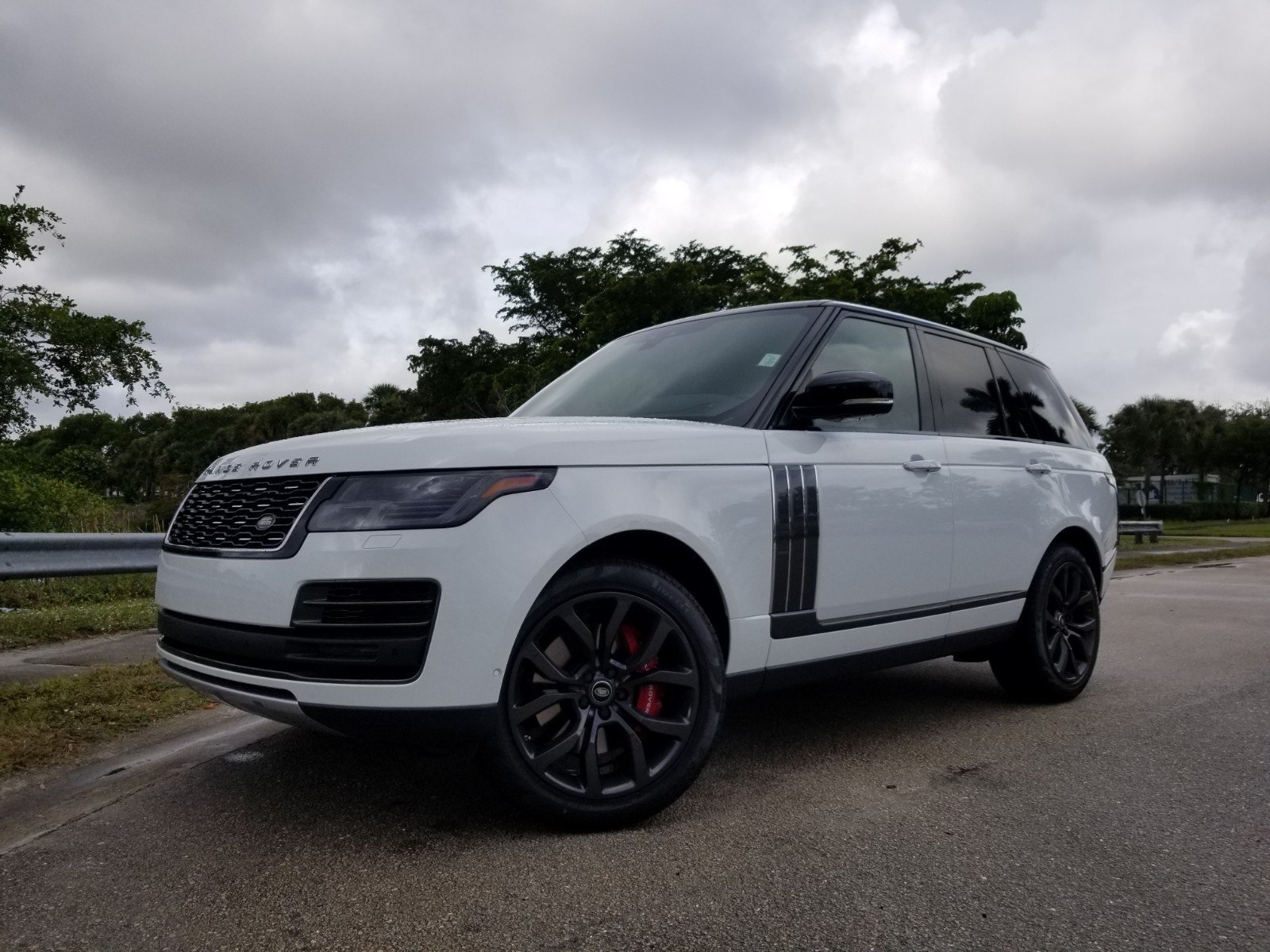 New 2020 Land Rover Range Rover SV Autobiography Dynamic Sport Utility ...